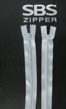 小腳鉛筆褲拉鏈的設(shè)計與服裝輔料銷售策略分析